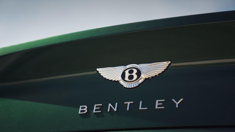 Логотип Bentley Continental GT 2018 года  (WW) (фото 63 из 90)